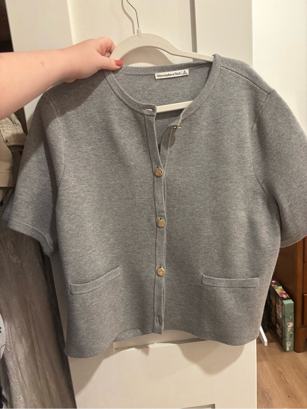 Abercrombie & Fitch Short-Sleeve Heather Gray Button Cardigan